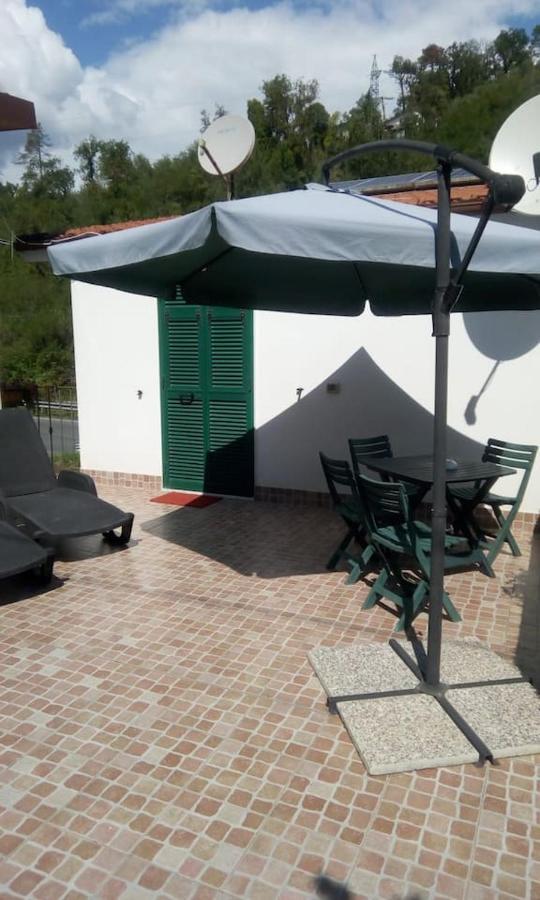 Apartment Maison De Marina Piano di Follo Dış mekan fotoğraf